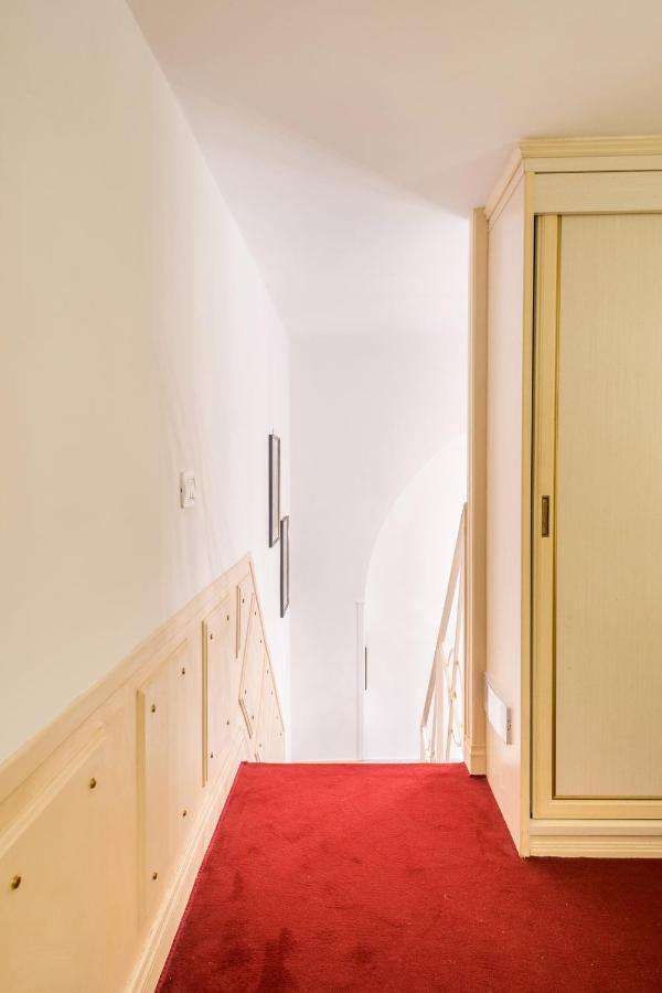 Studio D'Artista, Elegante Loft Nel Cuore Di Roma Buitenkant foto